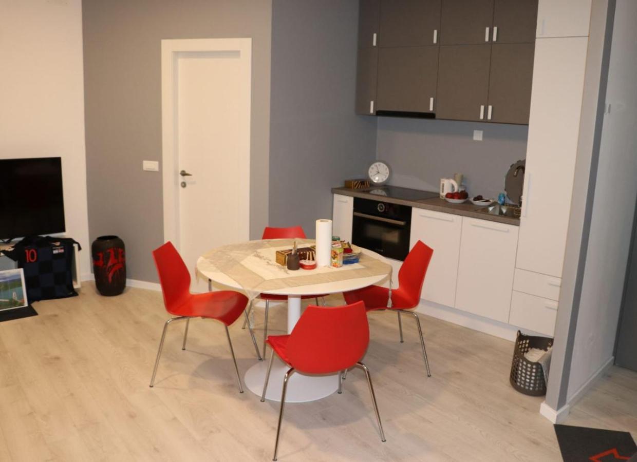 Apartman Gusar -Top Position, Close To The Center And The Beach, Fully Equipped Omis Ngoại thất bức ảnh